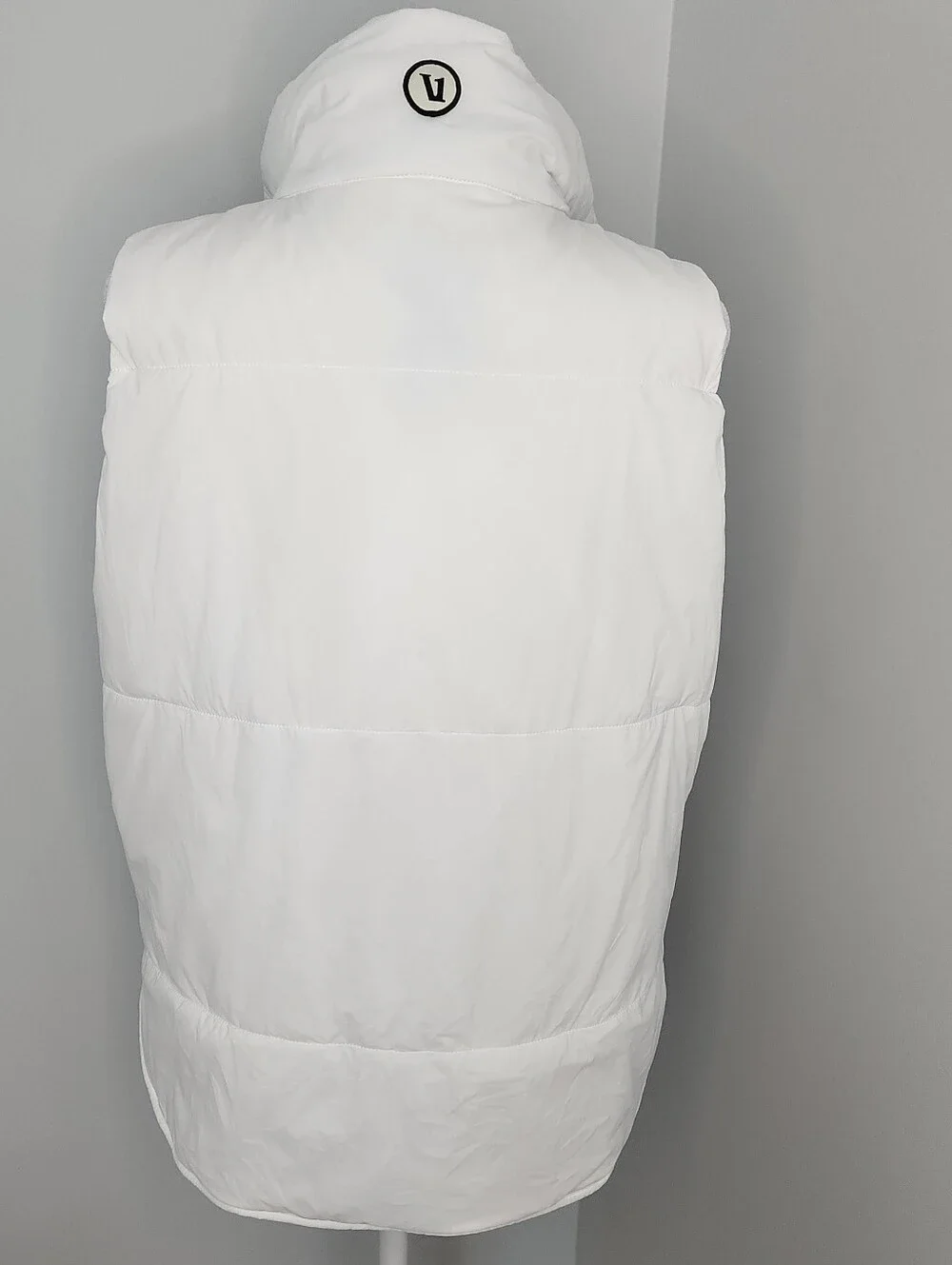 Vuori sleeveless quilted